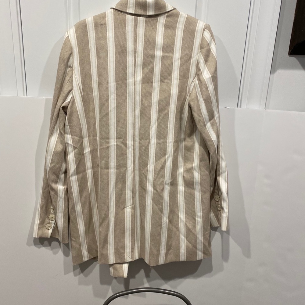 Vertical stripe tunic length blazer by green people - Picture 3 of 12